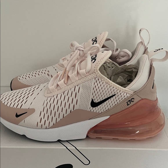 Nike Shoes - Nike Women's Blush Air Max 270 Sneakers